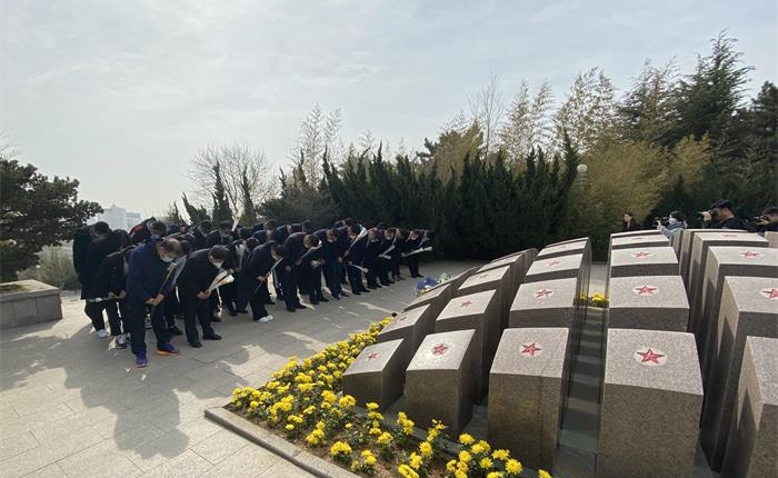 广东会vip·贵宾厅(集团)官方网站